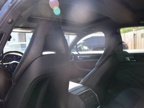 Used 2019 Porsche Panamera 4 w/ Premium Package AWD/4WD image 27