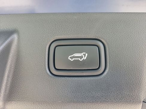 Used 2025 Hyundai Tucson SEL FWD image 8