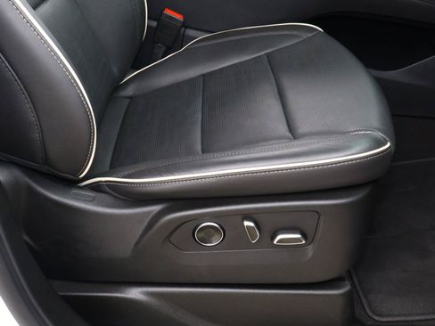 Certified 2024 Cadillac Escalade ESV Premium Luxury RWD image 24