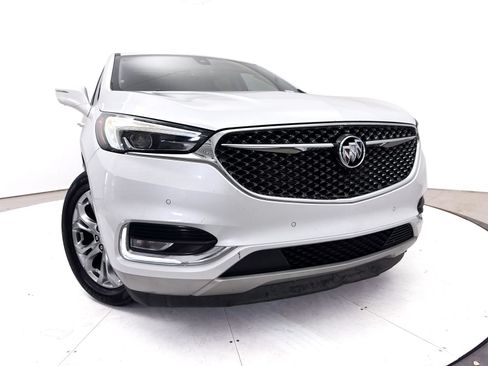Used 2019 Buick Enclave Avenir w/ Avenir Technology Package FWD image 8