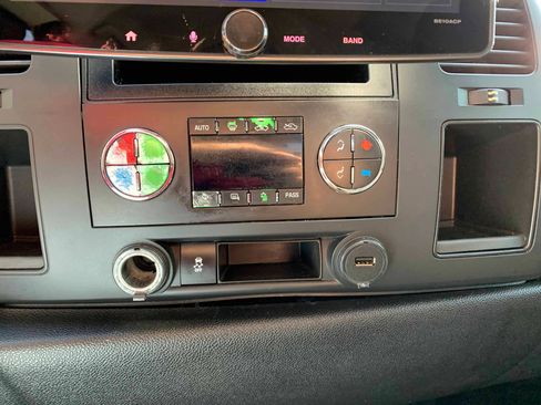 Used 2013 GMC Sierra 1500 SLE image 19