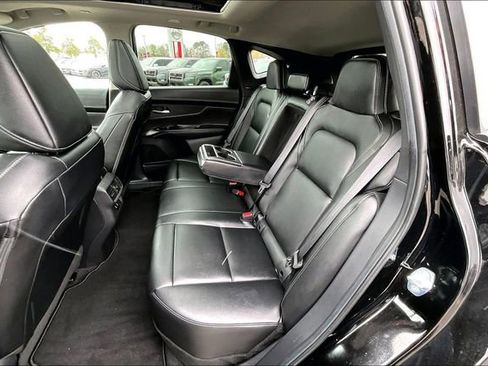 Certified 2025 Nissan Murano SL AWD/4WD image 16