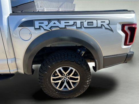 Used 2018 Ford F150 Raptor AWD/4WD image 28