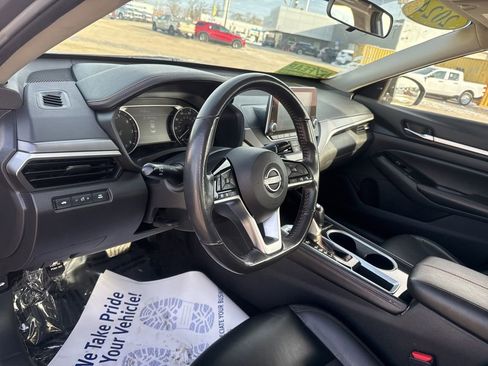 Used 2024 Nissan Altima 2.5 SR image 18