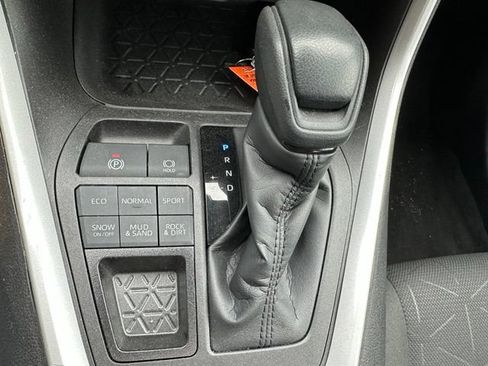 Used 2023 Toyota RAV4 XLE w/ Convenience Package AWD/4WD image 26