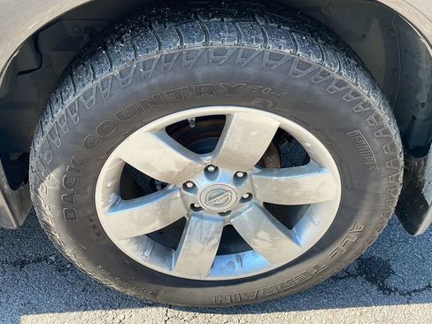 Used 2011 Nissan Armada SL image 41