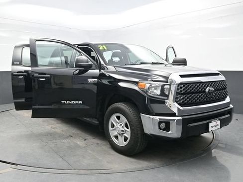 Used 2021 Toyota Tundra SR5 AWD/4WD image 44