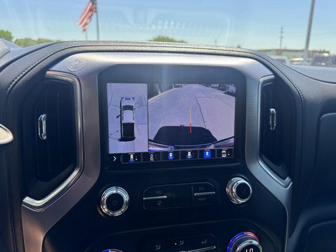 Used 2020 GMC Sierra 2500 SLT w/ SLT Premium Plus Package AWD/4WD image 23