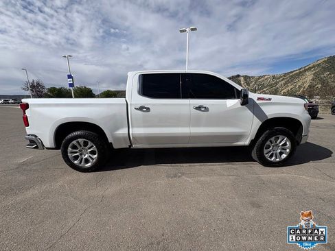 Used 2024 Chevrolet Silverado 1500 LTZ w/ Z71 Off-Road Package AWD/4WD image 9