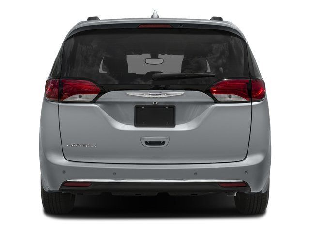 Used 2017 Chrysler Pacifica Touring-L Plus FWD image 8