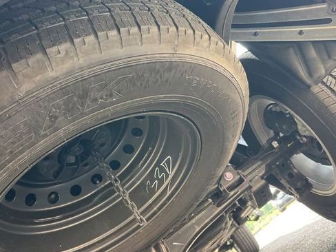 Used 2024 Toyota Tundra SR5 AWD/4WD image 19