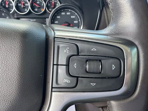 Used 2021 Chevrolet Tahoe Z71 w/ Z71 Signature Package image 16