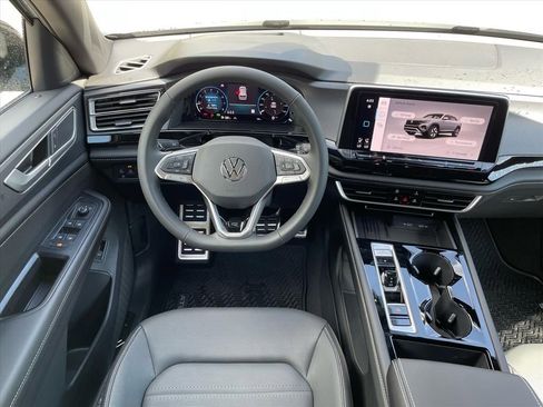 New 2026 Volkswagen Atlas Cross Sport SEL R-Line image 3