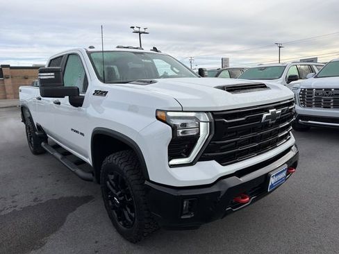 New 2026 Chevrolet Silverado 2500 LT w/ Trail Boss Package AWD/4WD image 3