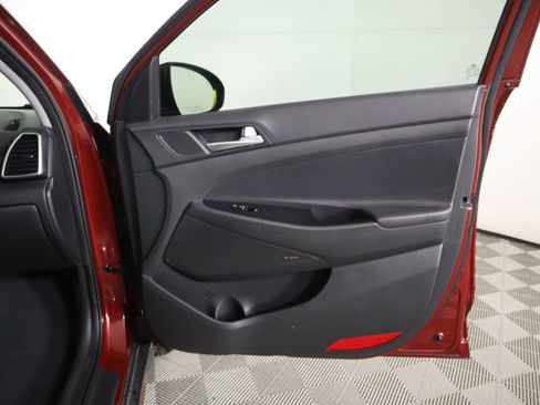 Used 2019 Hyundai Tucson Night image 25