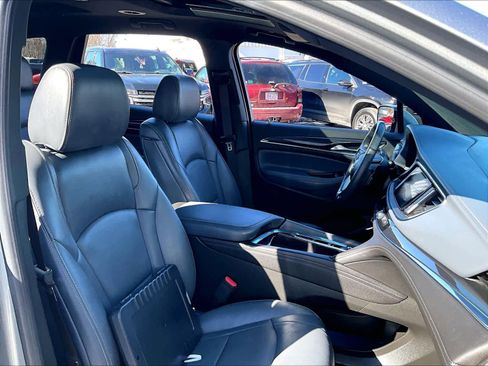 Used 2023 Buick Enclave Essence w/ Experience Buick Package image 11