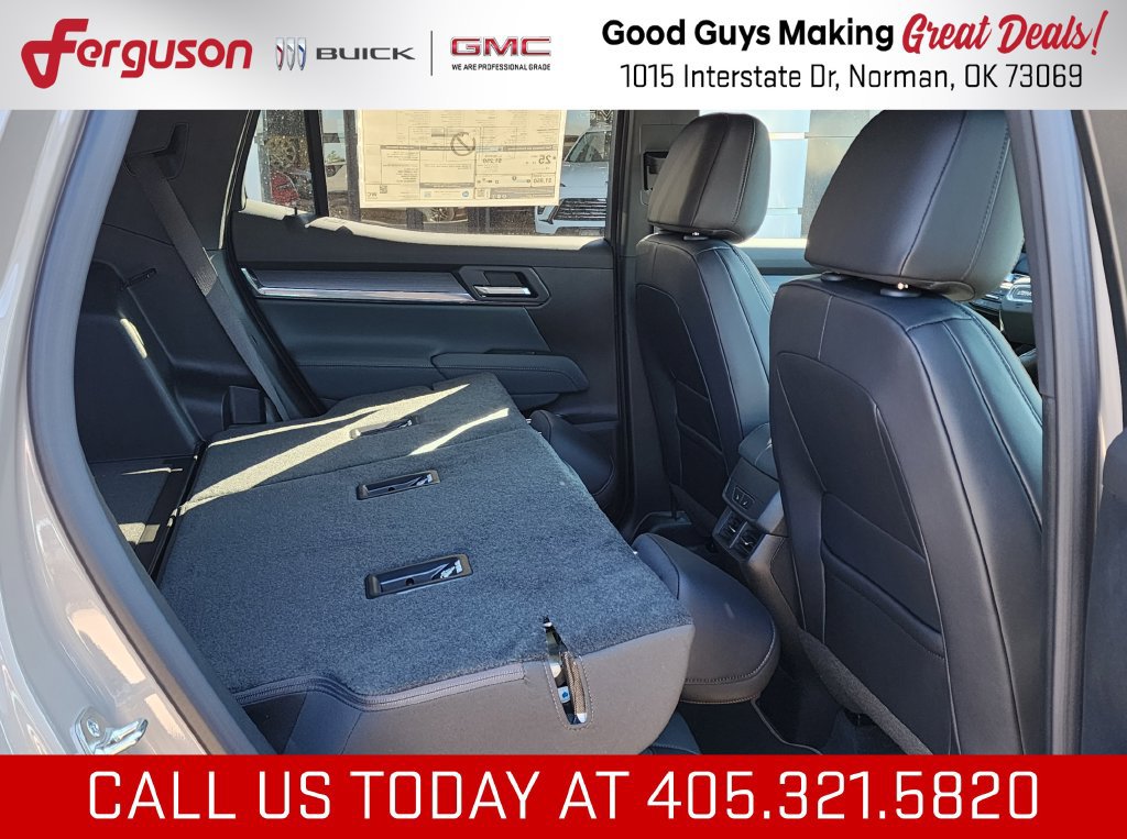 New 2027 GMC Terrain AT4 w/ Convenience Package III AWD/4WD image 48