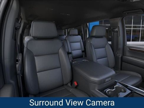 New 2026 Chevrolet Suburban LT w/ Comfort Package AWD/4WD image 18