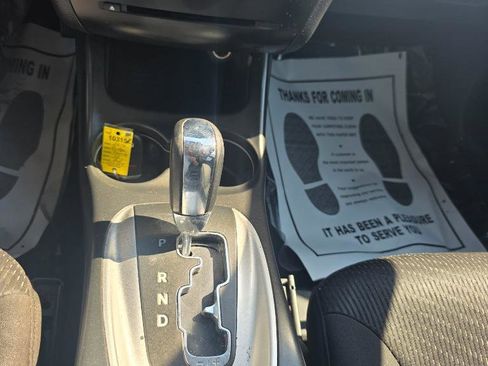Used 2016 Dodge Journey SE w/ Flexible Seating Group FWD image 18