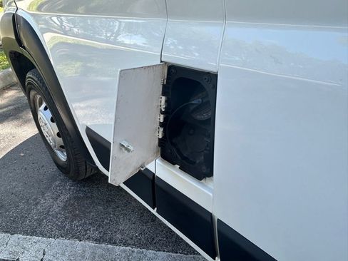 Used 2023 RAM ProMaster 2500 FWD image 37