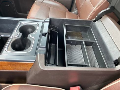 Used 2018 Chevrolet Silverado 2500 High Country AWD/4WD image 13