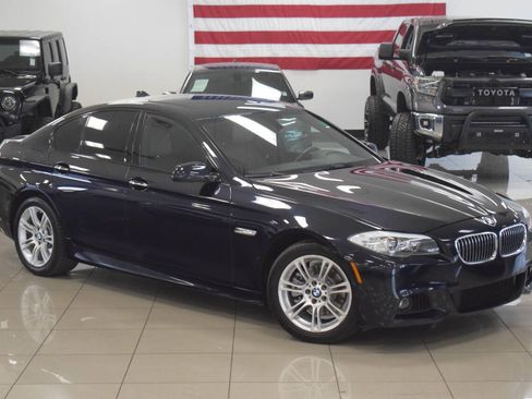 Used 2013 BMW 528i Sedan RWD image 3