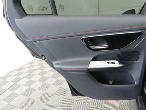 Used 2024 Mercedes-Benz GLC 43 AMG 4MATIC image 26