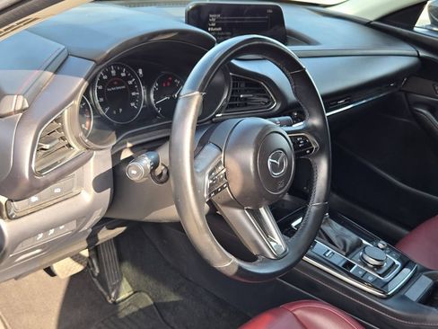 Used 2025 MAZDA CX-30 AWD 2.5 S w/ Preferred Package image 11