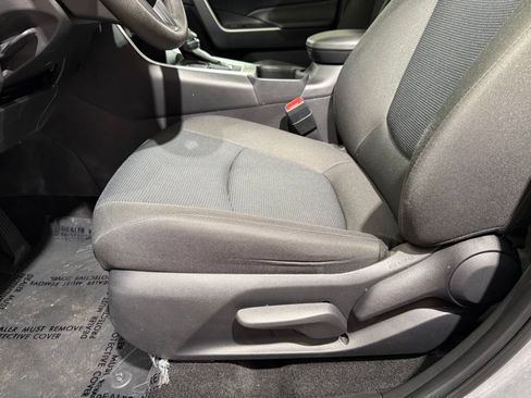 Certified 2025 Toyota RAV4 LE AWD/4WD image 14