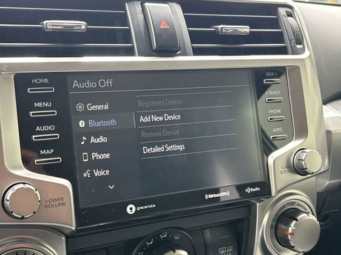 Used 2021 Toyota 4Runner SR5 AWD/4WD image 21