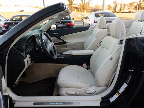 Used 2010 Lexus IS 250C IS 250 Sport Convertible 2D image 16