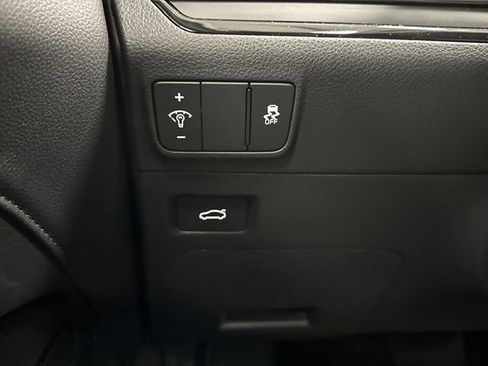 Used 2025 Kia K5 EX image 24