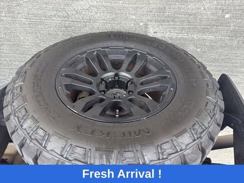Used 2017 Chevrolet Silverado 1500 LT w/ All Star Edition RWD image 19