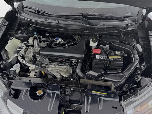 Certified 2020 Nissan Rogue S image 28