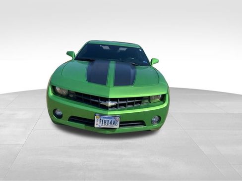 Used 2010 Chevrolet Camaro LT RWD image 4