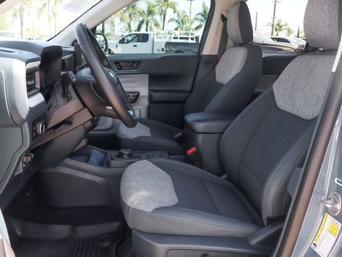 Used 2025 Ford Maverick XLT w/ Equipment Group 301A image 18