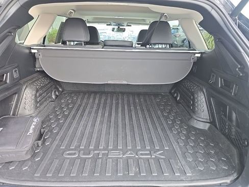 Used 2023 Subaru Outback Onyx Edition XT image 27