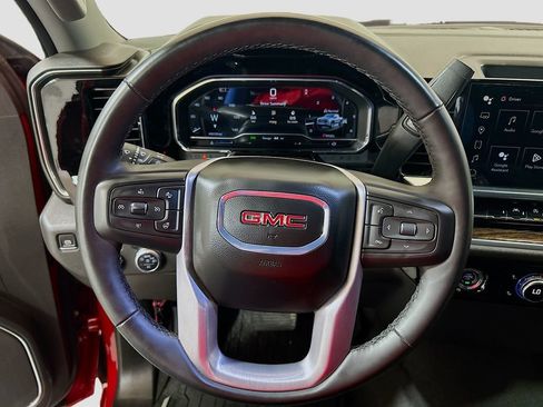 Used 2024 GMC Sierra 1500 Elevation AWD/4WD image 9