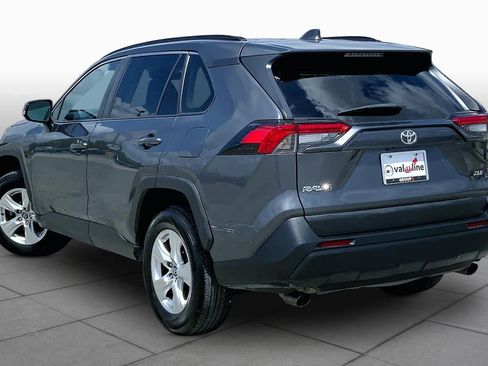 Used 2021 Toyota RAV4 XLE FWD image 12