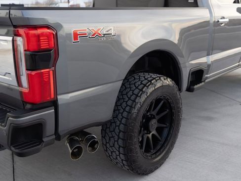 Used 2024 Ford F350 Platinum w/ FX4 Off-Road Package image 11