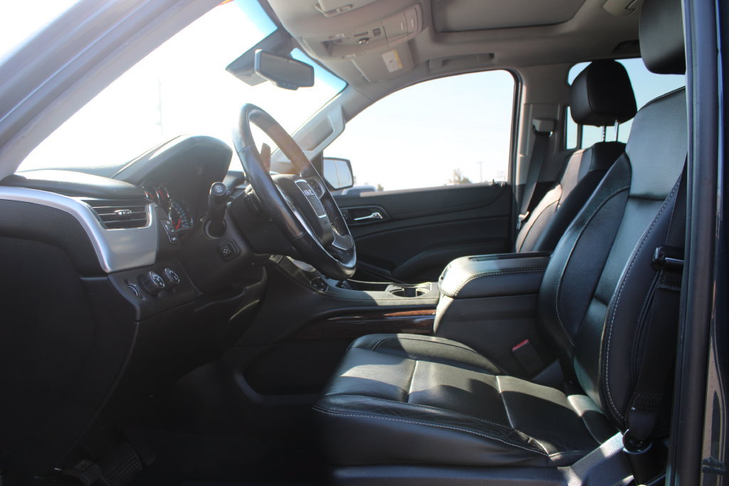 Used 2020 GMC Yukon XL SLT w/ Open Road Package AWD/4WD image 25
