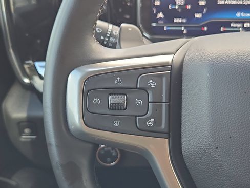 Certified 2025 Chevrolet Silverado 1500 LT w/ Z71 Off-Road Package AWD/4WD image 17