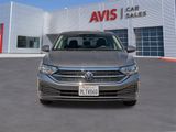 Used 2024 Volkswagen Jetta SE image 2