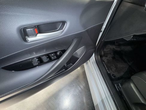Used 2023 Toyota Corolla SE image 19