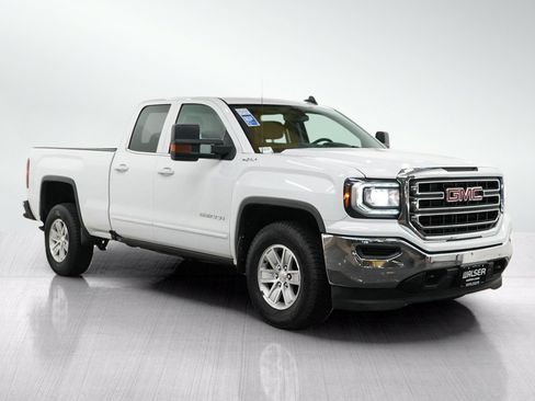 Used 2018 GMC Sierra 1500 SLE AWD/4WD image 8