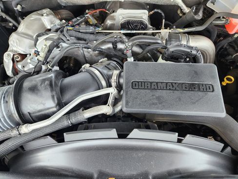 Certified 2024 Chevrolet Silverado 2500 High Country w/ High Country Premium Package AWD/4WD image 32