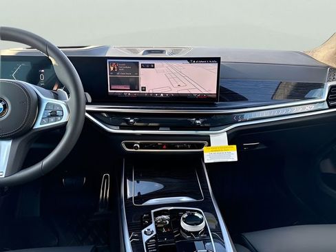 New 2026 BMW X7 xDrive40i image 17