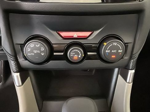 Used 2023 Subaru Forester Premium AWD/4WD image 22
