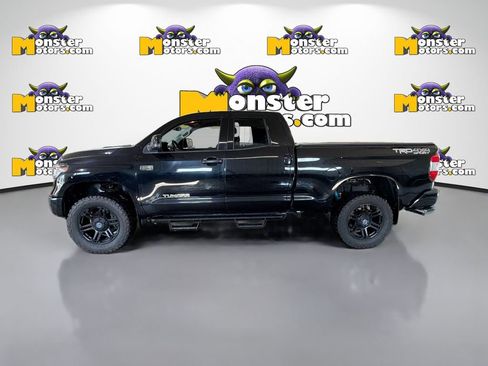 Used 2021 Toyota Tundra SR5 AWD/4WD image 7
