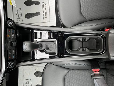 New 2026 Jeep Compass Latitude AWD/4WD image 34